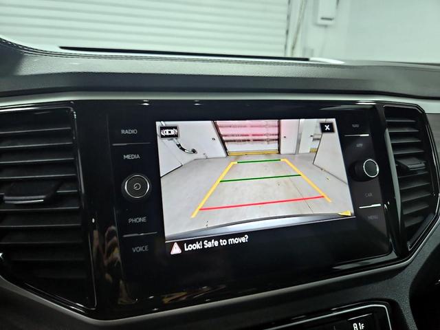 Photo of 2021 Gray Volkswagen Atlas