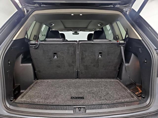 Photo of 2021 Gray Volkswagen Atlas