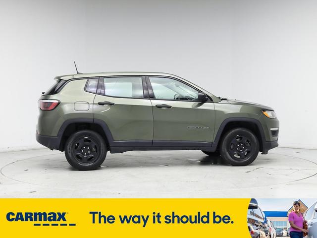Photo of 2019 Green Jeep Compass