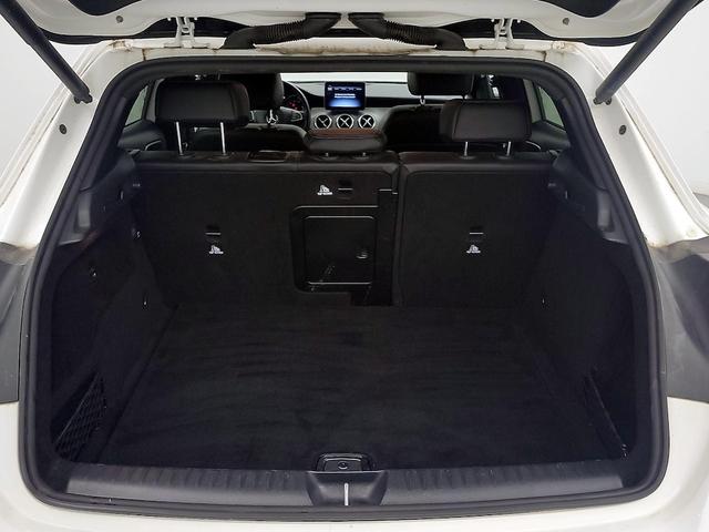 Photo of 2019 White Mercedes-Benz GLA 250