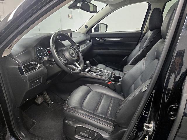 Photo of 2021 Black Mazda CX-5