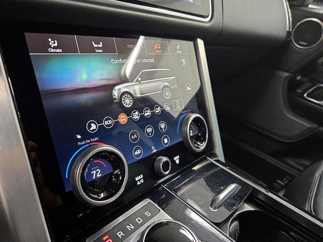Photo of 2020 White Land Rover Range Rover