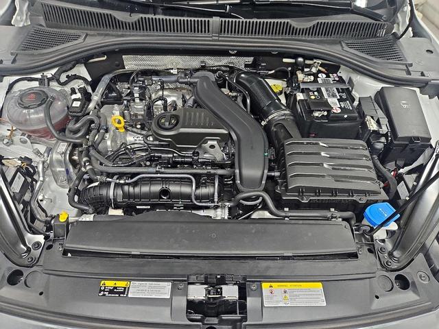 Photo of 2023 White Volkswagen Jetta