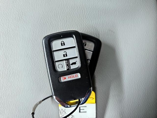 Photo of 2019 Gray Honda CR-V