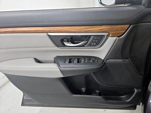 Photo of 2019 Gray Honda CR-V