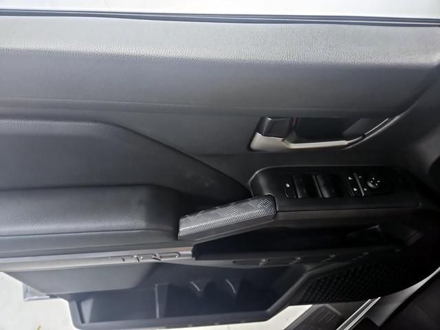Photo of 2024 Silver Toyota Tacoma
