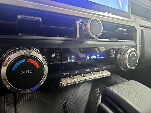 Photo of 2024 Silver Toyota Tacoma