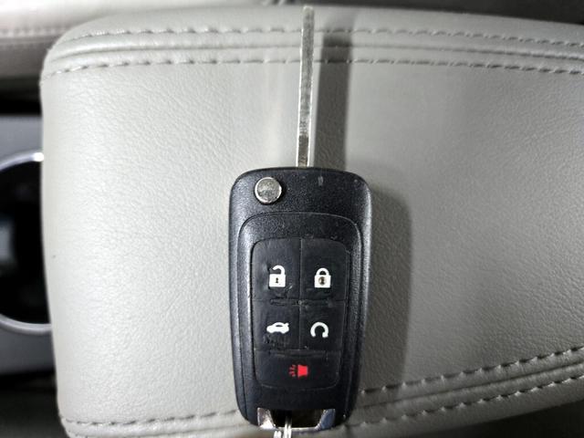 Photo of 2015 Silver Buick Verano