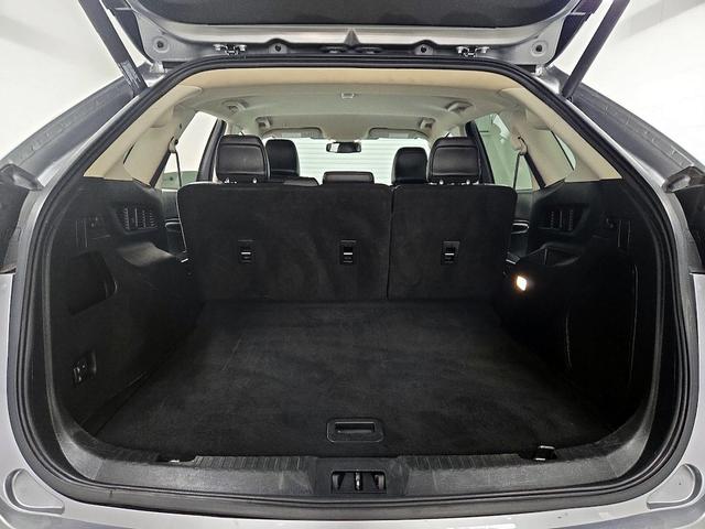 Photo of 2022 Silver Ford Edge