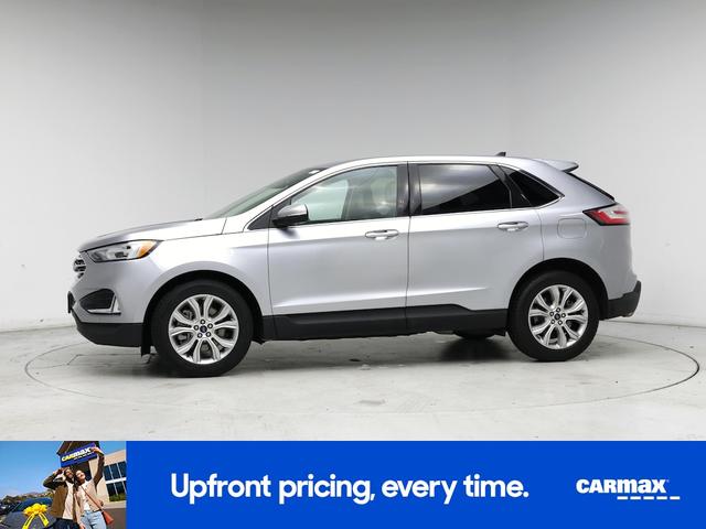 Photo of 2022 Silver Ford Edge