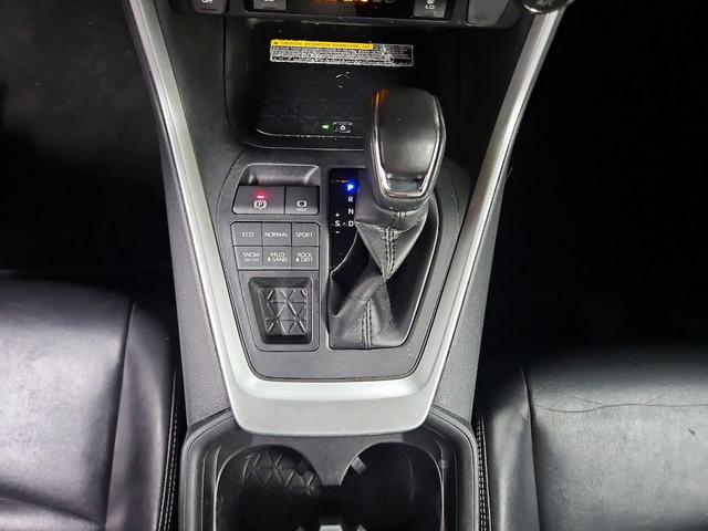 Photo of 2019 Silver Toyota RAV4