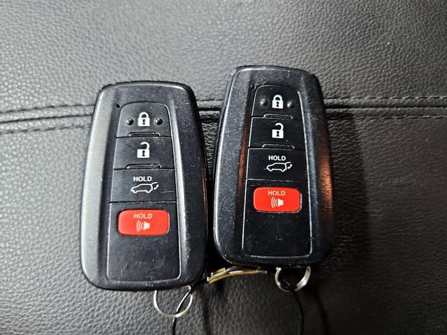 Photo of 2019 Silver Toyota RAV4