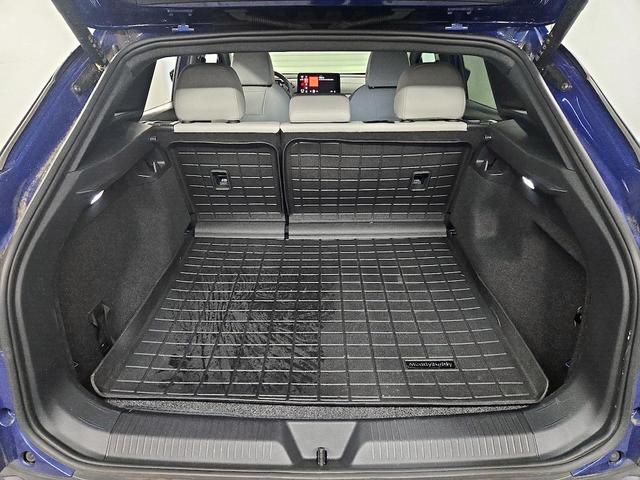 Photo of 2022 Blue Volkswagen ID.4