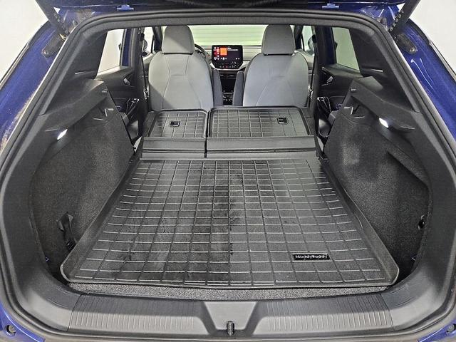 Photo of 2022 Blue Volkswagen ID.4