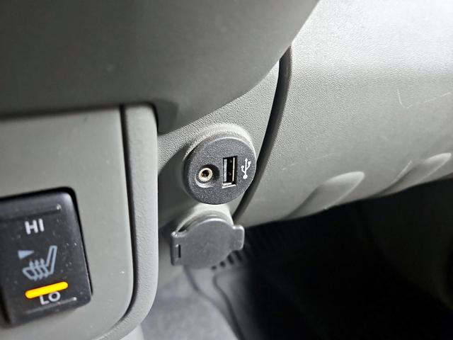Photo of 2020 Gray Nissan Frontier