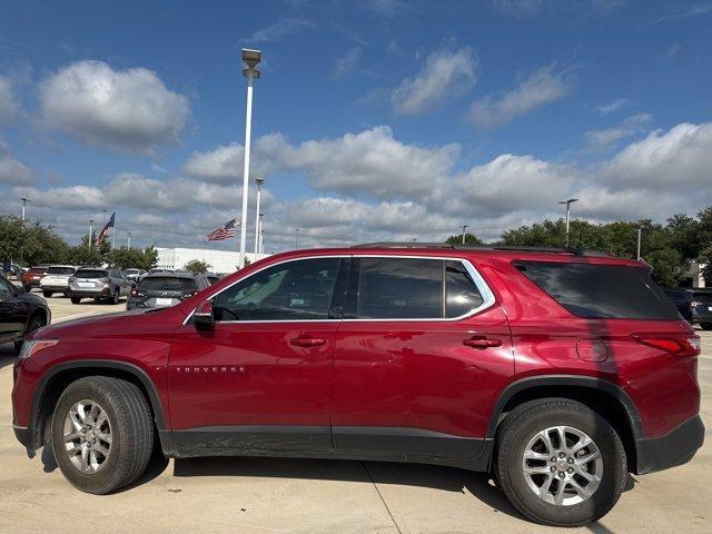 Photo of 2020 Cajun Red Tintcoat Chevrolet Traverse