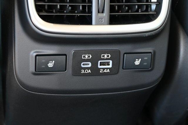 Photo of 2025 Ice Silver Metallic Subaru Outback