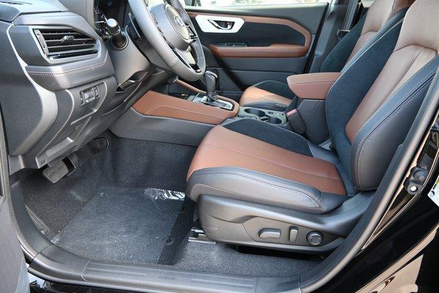 Photo of 2025 Crystal Black Silica Subaru Forester