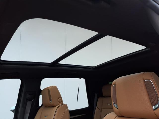 Photo of 2025 Crystal White Tri-Coat Cadillac Escalade