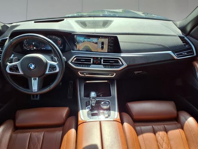 Photo of 2022 Carbon Black Metallic BMW X5