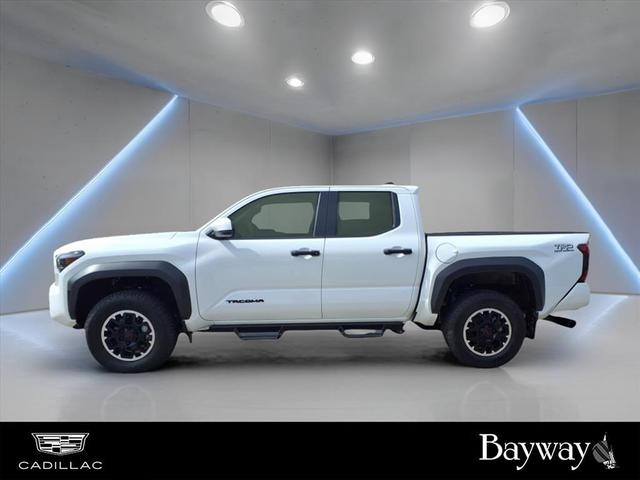 Photo of 2024 White Toyota Tacoma