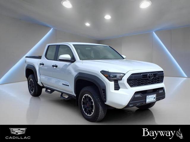 Photo of 2024 White Toyota Tacoma