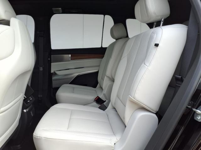 Photo of 2026 Stellar Black Metallic Cadillac VISTIQ