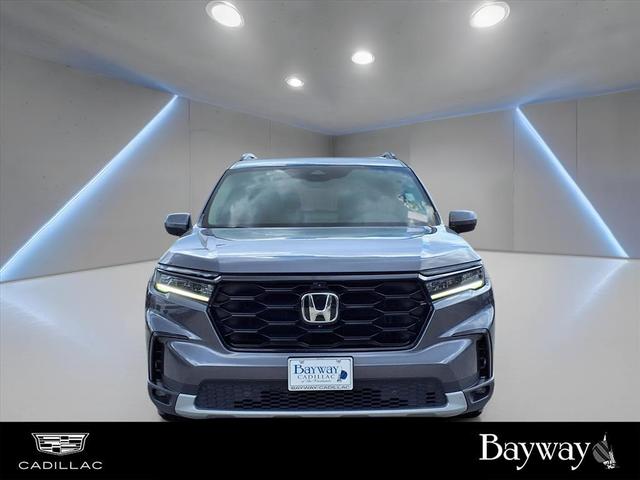Photo of 2023 Lunar Honda Pilot