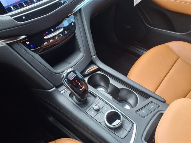 Photo of 2025 Stellar Black Metallic Cadillac XT5