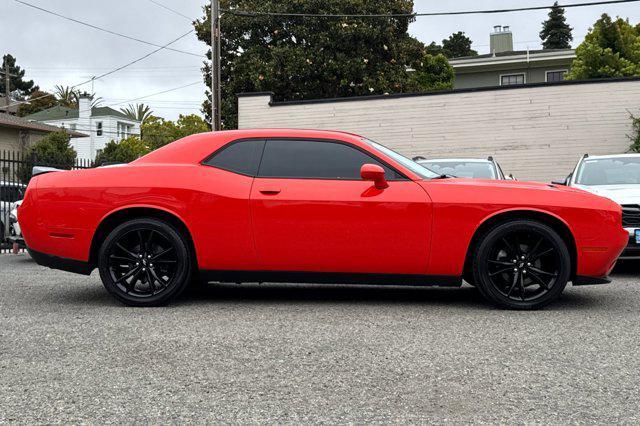Photo of 2018 Go Mango Dodge Challenger