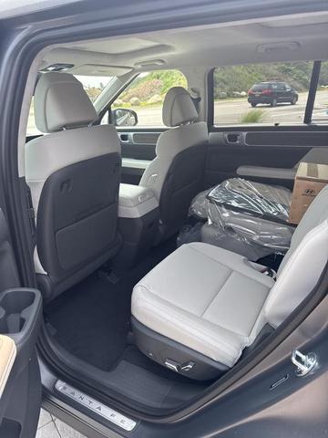 Photo of 2025 Gray Matte Hyundai SANTA FE HEV