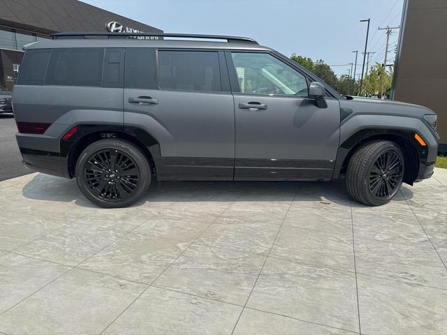 Photo of 2025 Gray Matte Hyundai SANTA FE HEV