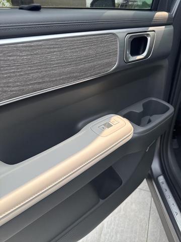 Photo of 2025 Gray Matte Hyundai SANTA FE HEV