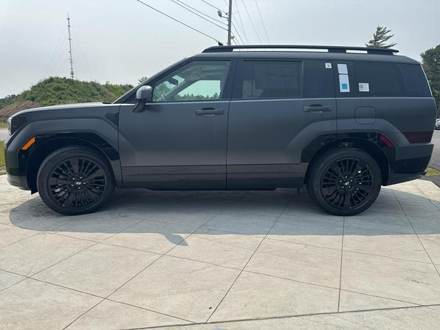 Photo of 2025 Gray Matte Hyundai SANTA FE HEV
