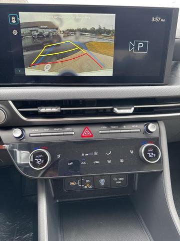 Photo of 2025 White Hyundai SONATA