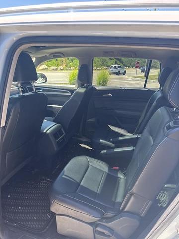 Photo of 2021 Pure White Volkswagen Atlas