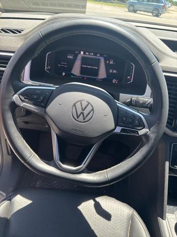 Photo of 2021 Pure White Volkswagen Atlas