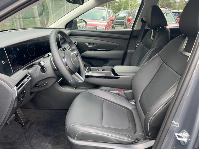 Photo of 2025 Gray Hyundai TUCSON