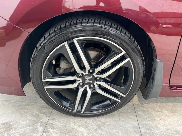 Photo of 2017 San Marino Red Honda Accord