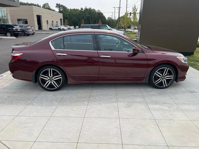 Photo of 2017 San Marino Red Honda Accord