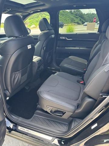 Photo of 2025 Abyss Black Pearl Hyundai PALISADE