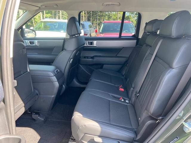 Photo of 2026 Green Hyundai SANTA FE