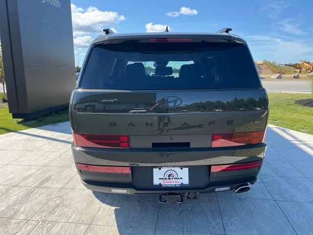 Photo of 2026 Green Hyundai SANTA FE