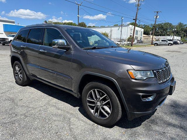 Photo of 2018  Jeep Grand Cherokee