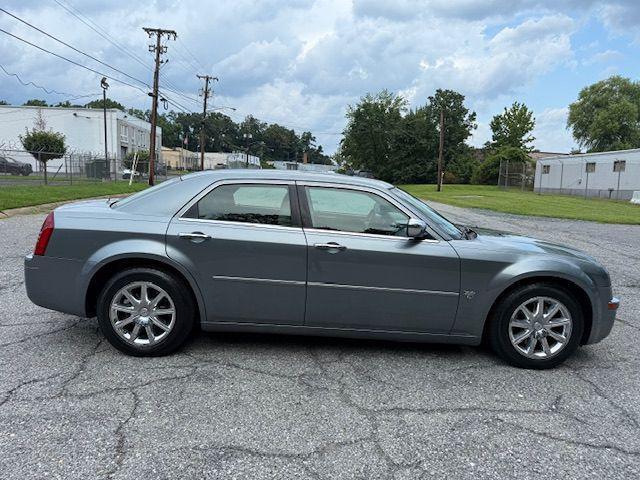 Photo of 2007  Chrysler 300C