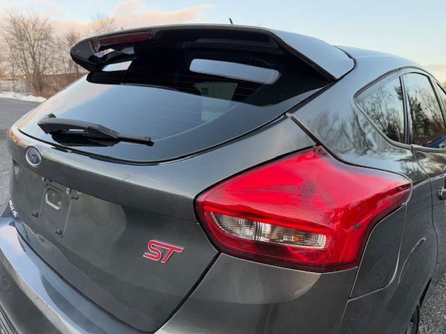 Photo of 2017  Ford Focus ST