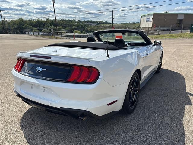 Photo of 2022 Oxford White Ford Mustang