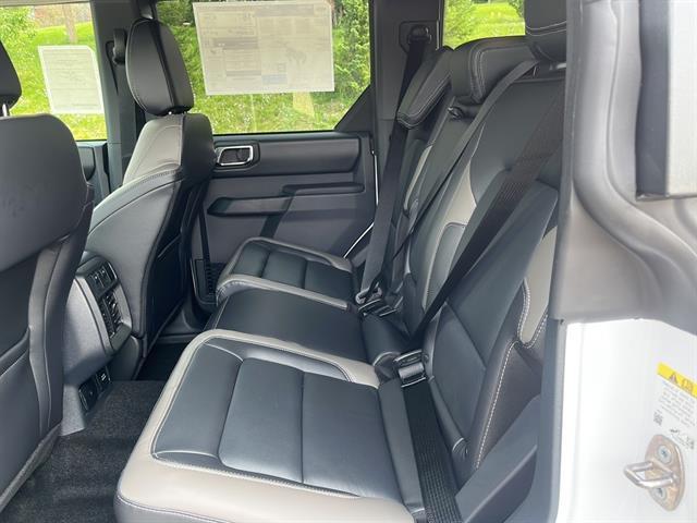Photo of 2025 Oxford White Ford Bronco