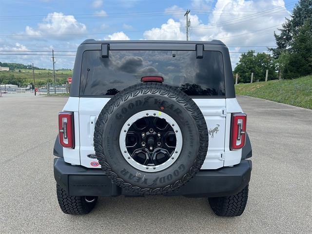 Photo of 2025 Oxford White Ford Bronco