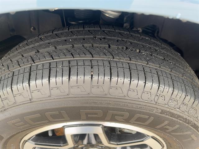 Photo of 2023 Azure Gray Metallic Tri-Coat Ford Bronco
